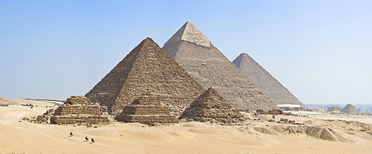 Pyramids of Giza, Saqqara, Dahshur & Memphis: Private Full Day
