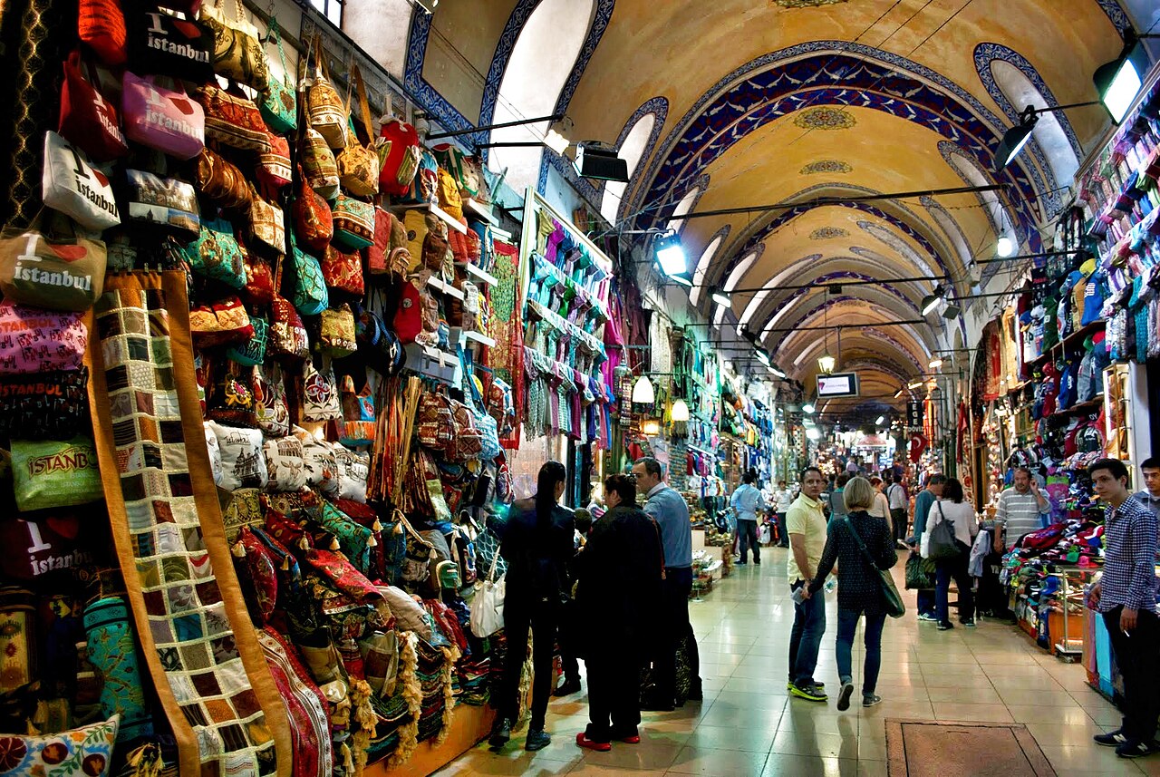 Tourist Scams in Egypt and How to Deal With Them
